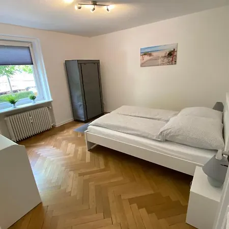 Wohnung Fuer Handwerker Und Monteure * 뤼베크